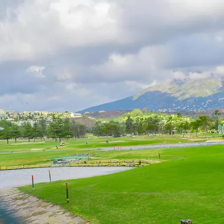 Espectacular En Mijas Golf דירה פואנגירולה